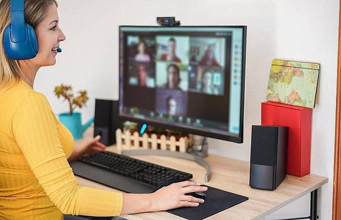 Ein Fachartikel von Selma Neumeyer, Expertin für digitale Transformation und Weiterbildung bei der VIWIS GmbH Ein Fachartikel von Selma Neumeyer, Expertin für digitale Transformation und Weiterbildung bei der VIWIS GmbH